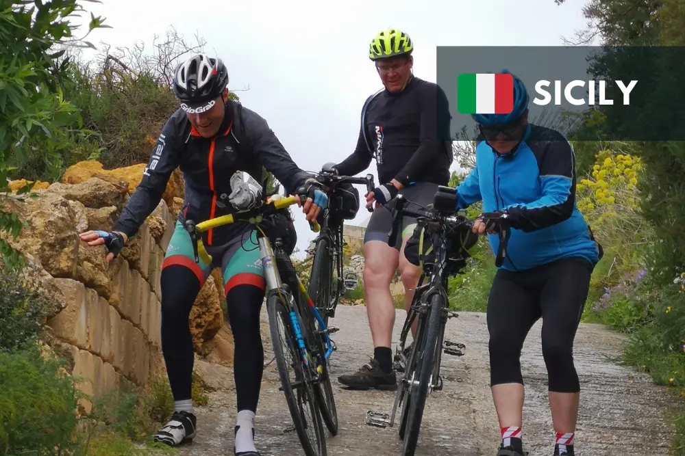 Itinerary for a cycling tour in Sicily and Malta